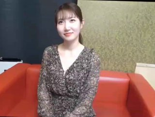 這對大奶子真是絕了～36G奶女神『阿系』巨乳美臀／道具強震／抽插穴騷，爽到不行狂甩那對車頭燈…【Part 3】