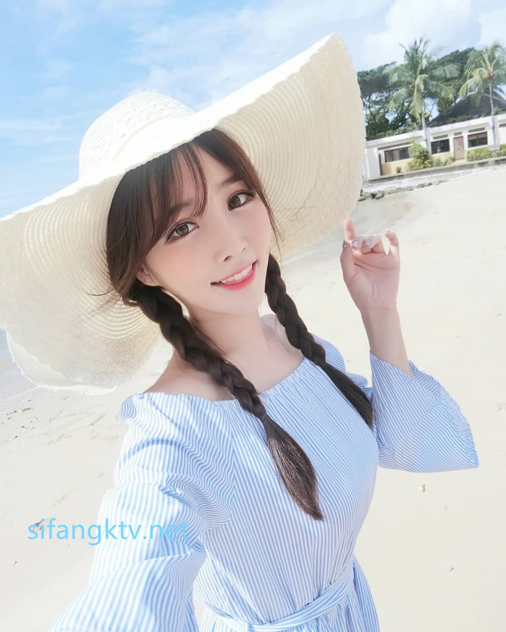 【2023_01_24】The_Pose_of_Qingyue_Serving_the_Master_Season_1_Episode.m4v
